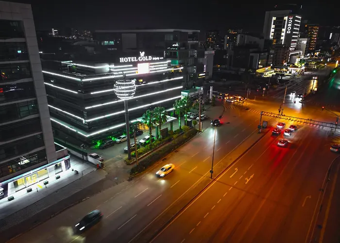 Gold Majesty Hotel