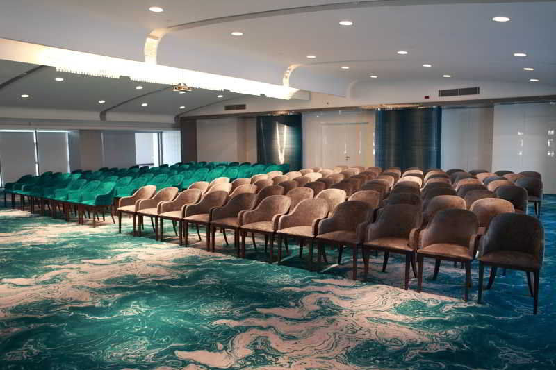 Hotel Gold Majesty 4*